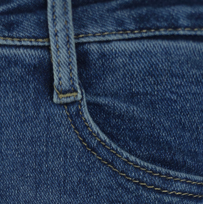 Vaquero pitillo con vuelta en bajo